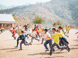 1. Überschrift, Sportliche Spiele während des Bible Camps 400×300